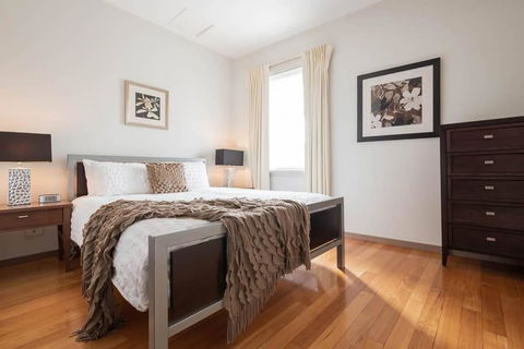 Apartment In The Heart Of The Launceston CBD - Darwin Holiday 0
