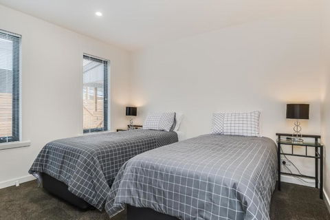Apartments On Fraser Bicheno - Darwin Holiday 3