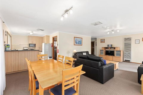 Apartments On Tolmie - Darwin Holiday 3