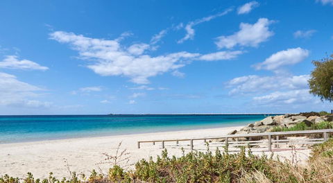 API Busselton Seaside Escape Apartments - Darwin Holiday 3