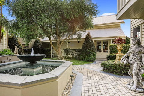 Apollo Bay Guesthouse - Darwin Holiday 0