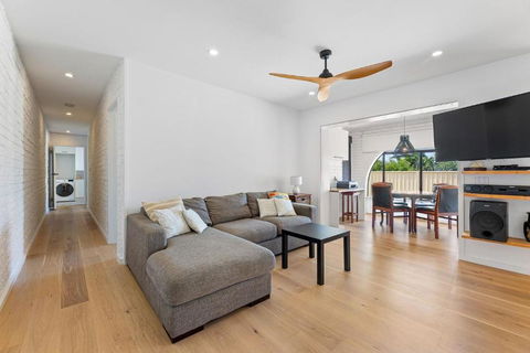 Apollo Unit 4 - Ground Floor - Block A - Darwin Holiday 0