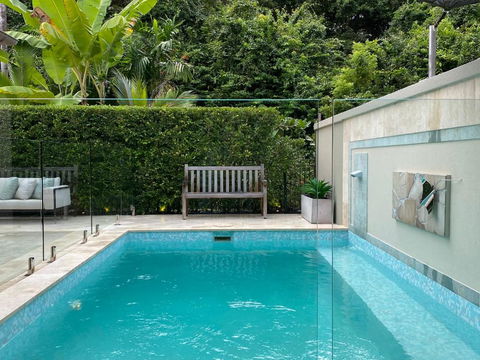 AQUA Beachfront Villa Port Douglas - Darwin Holiday 4