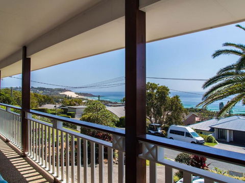 Aqua Palm With Sweeping One Mile Views - Darwin Holiday 2