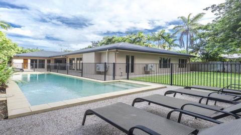 Aqua - Pecten Port Douglas - Darwin Holiday 1