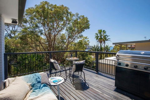 Aqua Vistas - Coastal Gem With Serene Spa Experience - Darwin Holiday 2