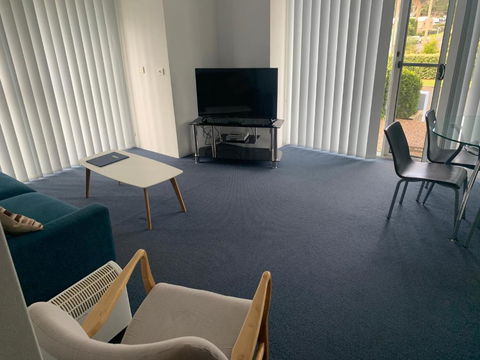 Aquarius Apartments Mollymook - Darwin Holiday 3