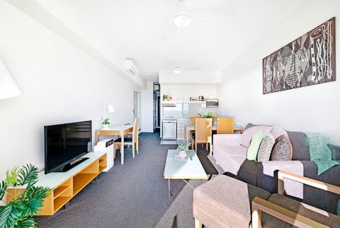 Arafura Adventure - CBD Suite With Sprawling Views - Darwin Holiday 4