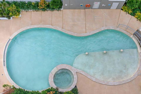 Arafura Suites - Dual-Studio Resort-style Getaway - Darwin Holiday 1
