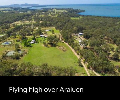 ARALUEN - COOMBA BAY - Pet Friendly - Farm Stay On 10 Peaceful Acres - Darwin Holiday 2