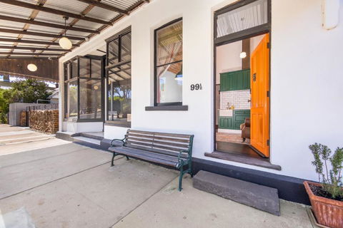 Arapiles Crash Pad - Darwin Holiday 0