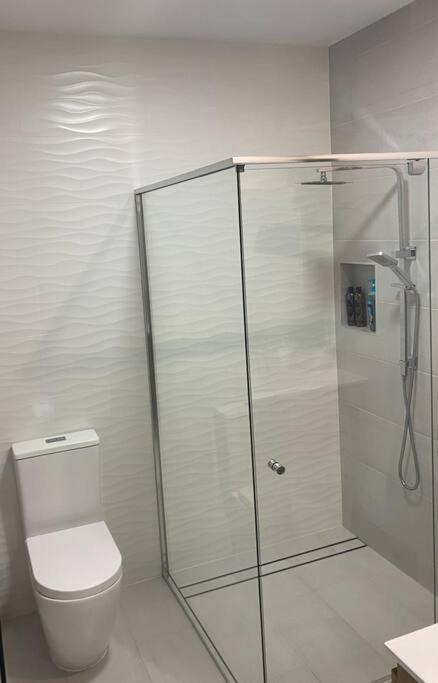 ARay At Cooee Bay - Apt B - Beach House Yeppoon - Darwin Holiday 2
