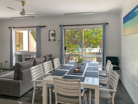 Arcadia Beach Unit 3 - Darwin Holiday 0