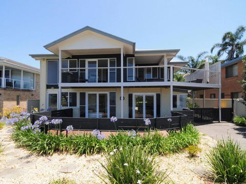 Arcadia By Jervis Bay Rentals - Darwin Holiday 1