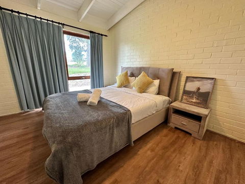 Arcadia Stunning Manor Tennis & Pool & Hottub - Darwin Holiday 4