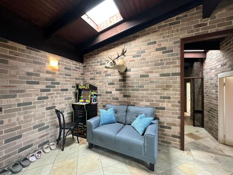 Arcadia Stunning Manor Tennis & Pool & Hottub - Darwin Holiday 3