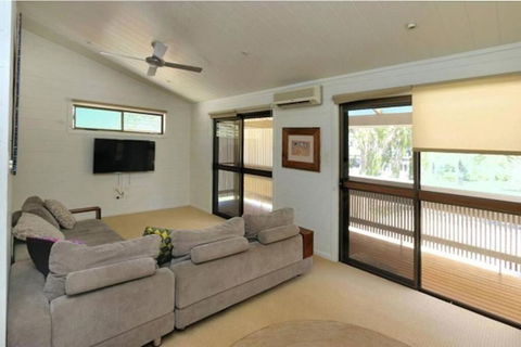 Archies Beach Abode - Darwin Holiday 2
