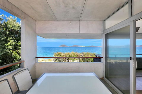 Architectural Design On The Beach - Darwin Holiday 1