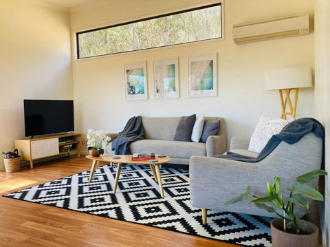 Architecturally Designed Rural Retreat - Darwin Holiday 1