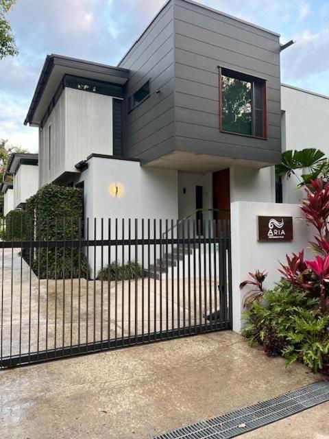Aria Port Douglas Villas - Villa 1 - Darwin Holiday 0