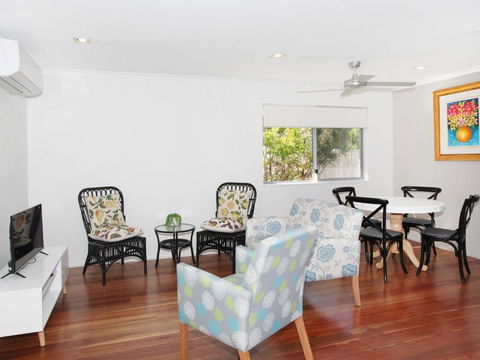 Arlington 1 Two Bedroom Unit Close To The Beach - Darwin Holiday 1