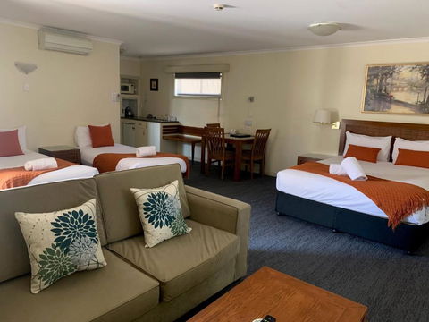 Armidale Pines Motel - Darwin Holiday 4