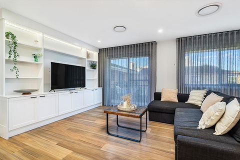 Armrick Seaside Apartments Broadbeach - Darwin Holiday 3