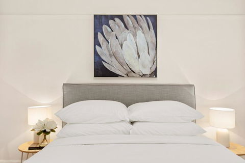 Art Deco Coastal Living, Minutes To The Sand - Darwin Holiday 4