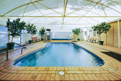 Artesian Spa Motel - Darwin Holiday 1