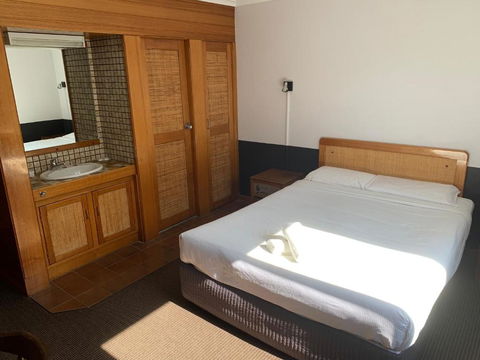 Ascot Motor Inn - Darwin Holiday 4