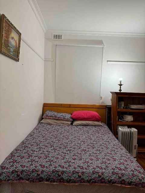 Ashburton Big Room With Shared Bathroom 1 - Darwin Holiday 0