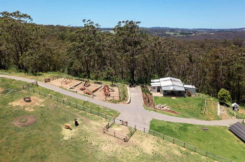 Ashby Downs, Moss Vale - Darwin Holiday 0