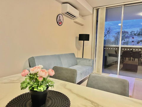 Ashfield 2 Br Apt Bus&Train Shop Parking - Darwin Holiday 3