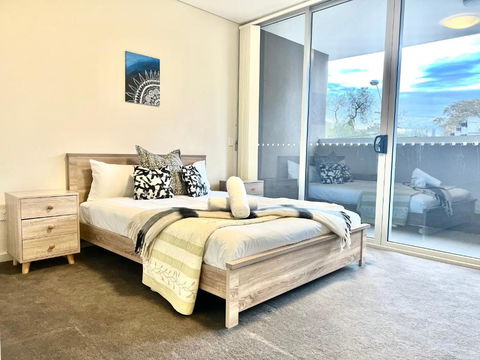 Ashfield 2 Br Apt Bus&Train Shop Parking - Darwin Holiday 0