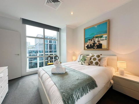 Aspire CBD One Bedroom With Indoor Pool & Parking Available - Darwin Holiday 2