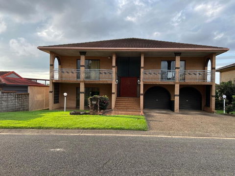 Aspley Large Room & Share Bathroom With Other Guests - Darwin Holiday 4