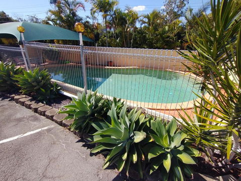 Aspley Sunset Motel - Darwin Holiday 1