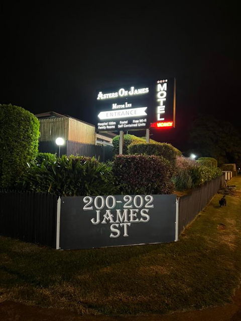 Asters On James Motor Inn - Darwin Holiday 0