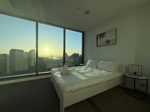 Astonishing 2B2B UpperWestSide Residence Opposite Southern Cross Station - Darwin Holiday 2