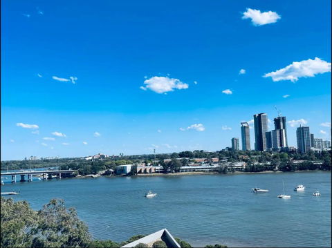 Astonishing Waterview Condo With Pool, Parking - Darwin Holiday 2
