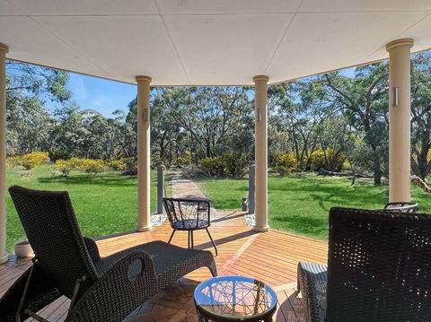 Aurora Cottages - Six Seasons - Darwin Holiday 3