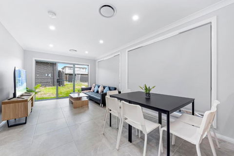 Austral Brand New 3Br House With WiFi & Parking - Darwin Holiday 4