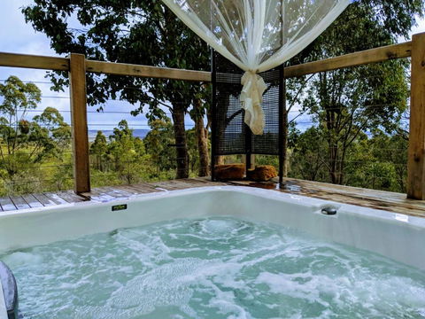 Avalon Private Spa Villa With Beautiful Tree Views - Darwin Holiday 2