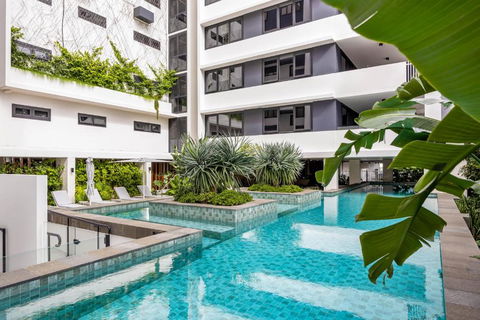 Avalon Resort Maroochydore - Darwin Holiday 0