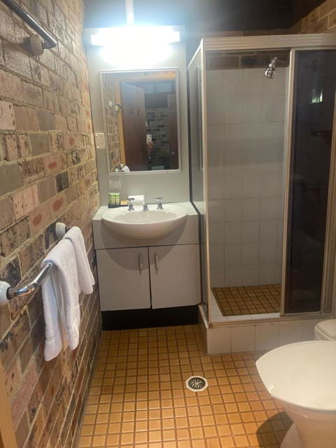 Avoca Beach Hotel - Darwin Holiday 2
