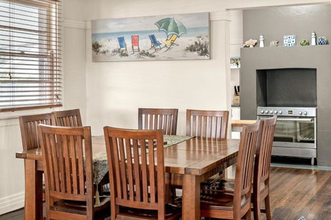Avondale 7 Cashmore Street - Darwin Holiday 4