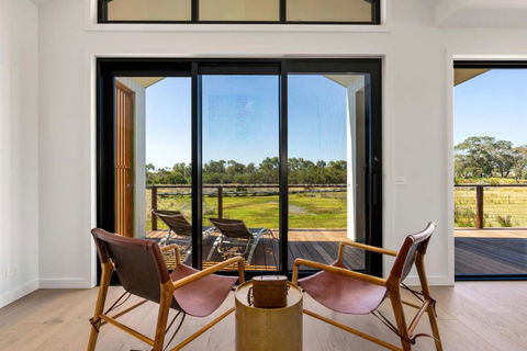 Awakening Broadbeach - Wifi, Linen - Darwin Holiday 4