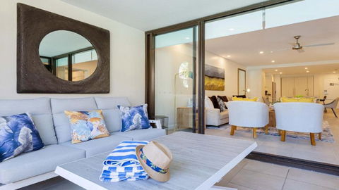 AZURE 187 Port Douglas - Darwin Holiday 4