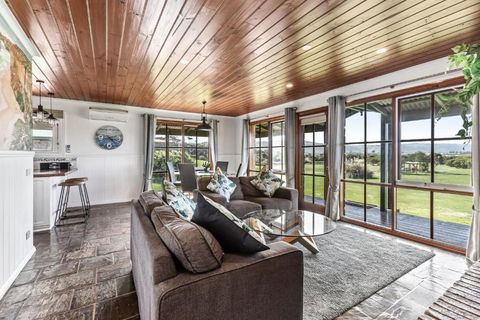 Apollo Bay Cottages- Sugarloaf - Darwin Holiday 0