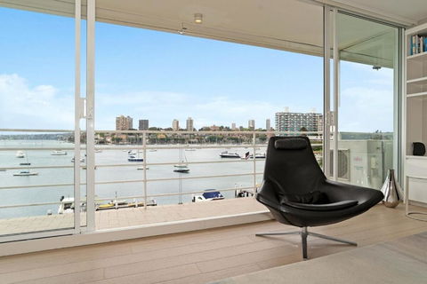 Bay View 2 Bedroom Apartment - Darwin Holiday 1